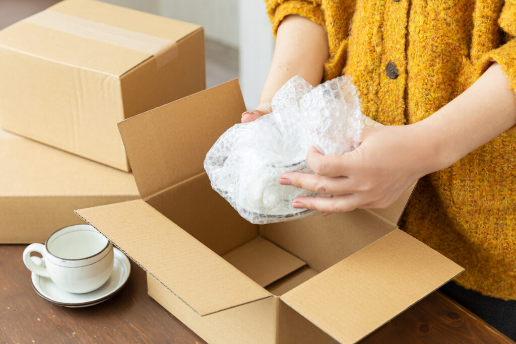 引越しの梱包方法｜お皿・調味料・家電の正しいまとめ方【プロが解説】