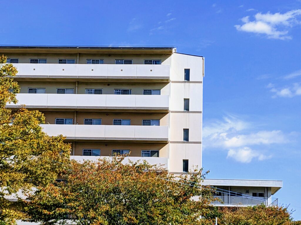 団地の引越しで意外と見落としがちなポイント｜階段・エレベーターの違いとは